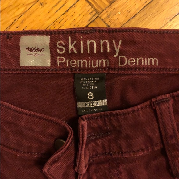 Burgundy jeans - Picture 2 of 3